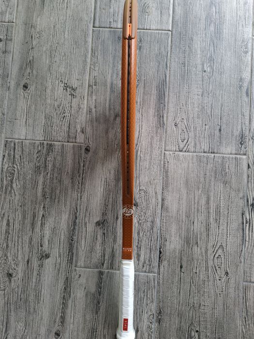 Racheta tenis Wilson Blade V9 Roland Garos