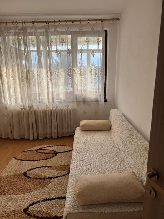 Inchiriere apartament 2 camere zona centrala