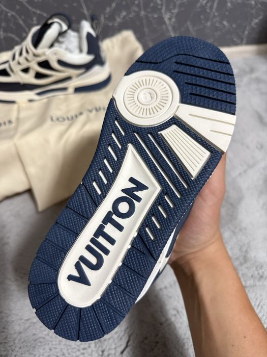 Louis Vouitton skate blue