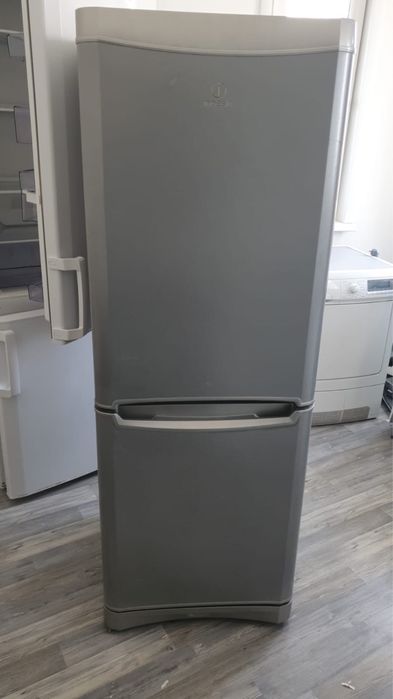 Продается холодильники