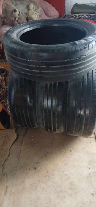 Шины на легковой автомобиль