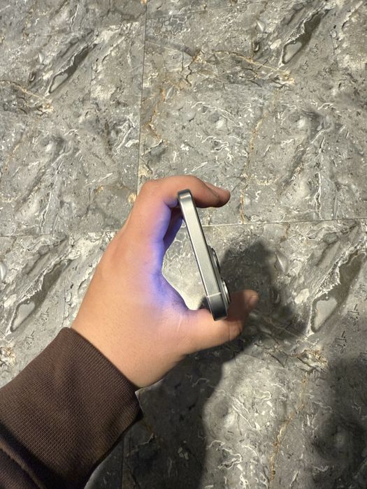 Продам iphone 16 pro max 1tb