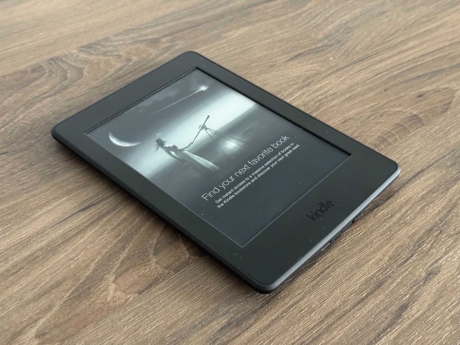 Amazon Kindle Paperwhite 3 (7th Generation) - Stare excelentă!