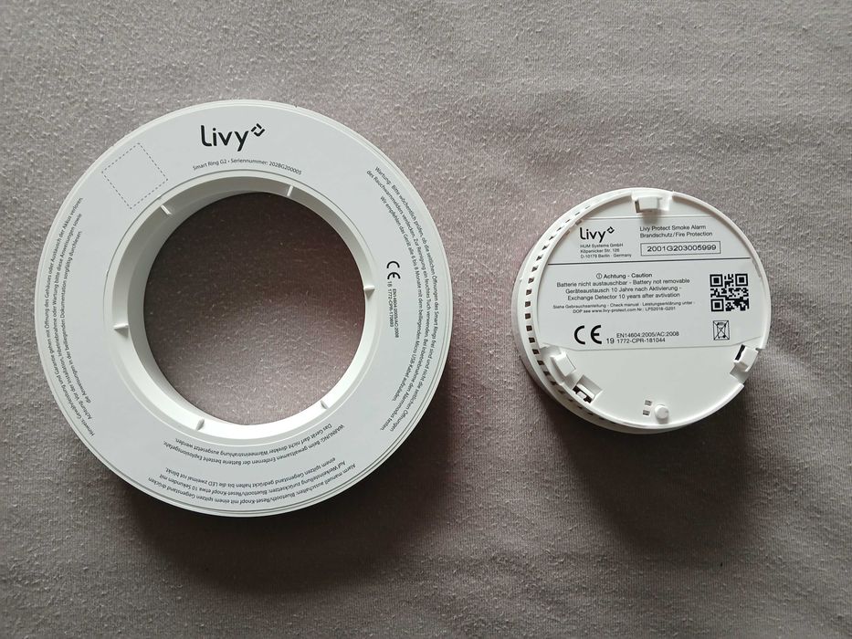 Продавам смарт сензор дачик за дим, пожар и движение Livy