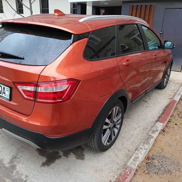 LADA VESTA SW CROSS 2019/ 1.6/ механика/ краска радной/ ҳолати зор