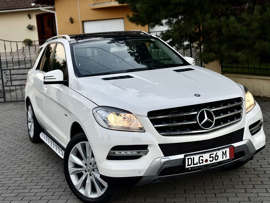 Mercedes ML350 2013 258cp 4Matic AMG 3.5T carlig ! Top