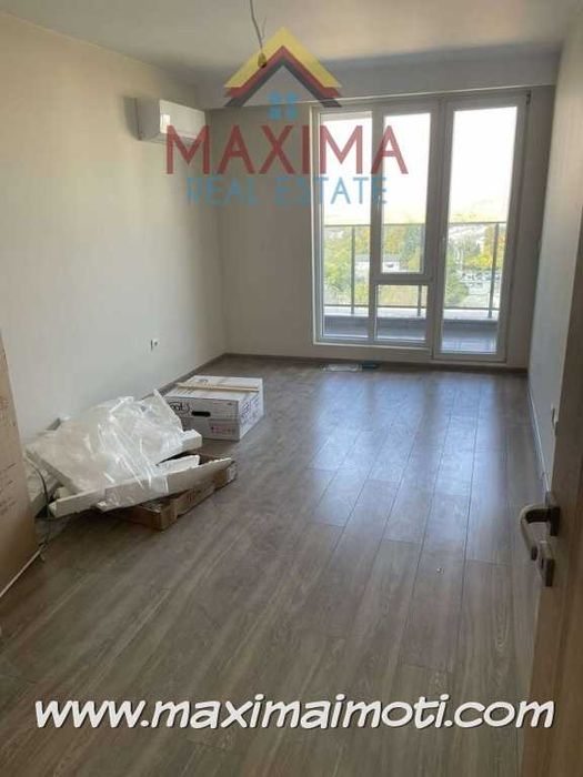 Продава се Тристаен апартамент в Пловдив, Кършияка - 115 кв.м за 1395 €/кв.м - Снимка #1