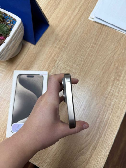 Iphone 15 pro max с гарантией