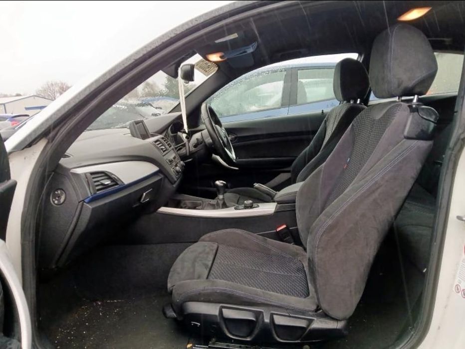 Dezmembrez BMW seria 1/F20/Uși/Capota/Bară/Motor/Jante/Aripi/Interior
