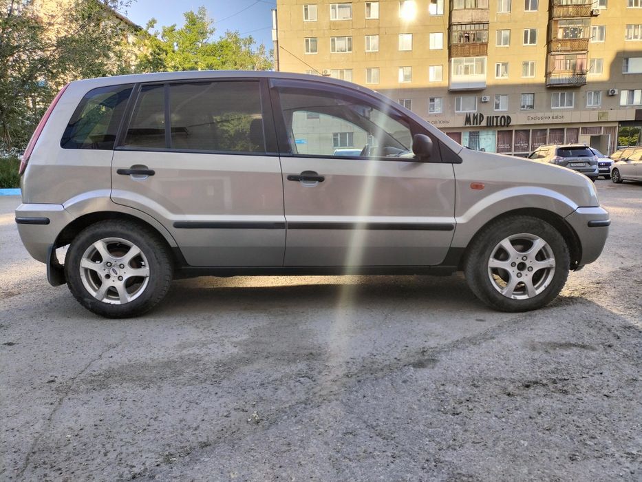 Продам форд фьюжен