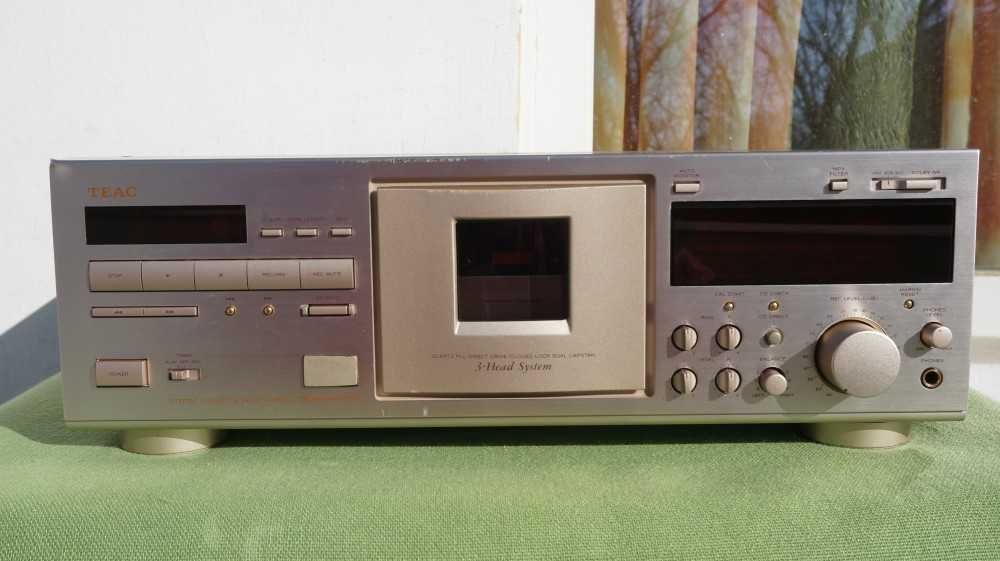 Casetofon deck TEAC V7000