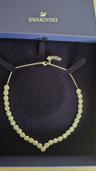 Колие на SWAROVSKI ново от Лондон