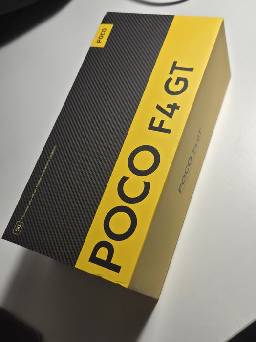 Poco F4 GT 5G 120HZ
