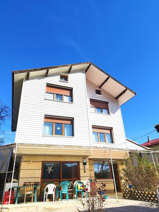 Продава се Къща в Перник, Изток - 300 кв.м за 700 €/кв.м - Снимка #2