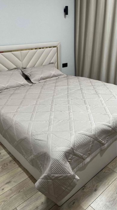 Продам кровать двуспальная!