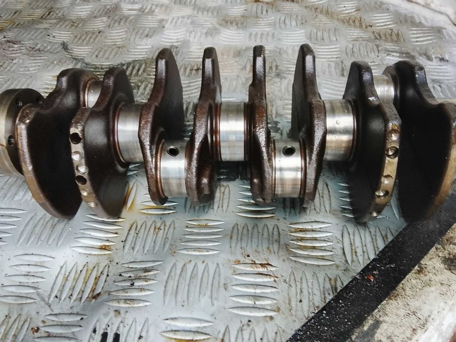 фият добло 1.4 16v 120кс колянов вал