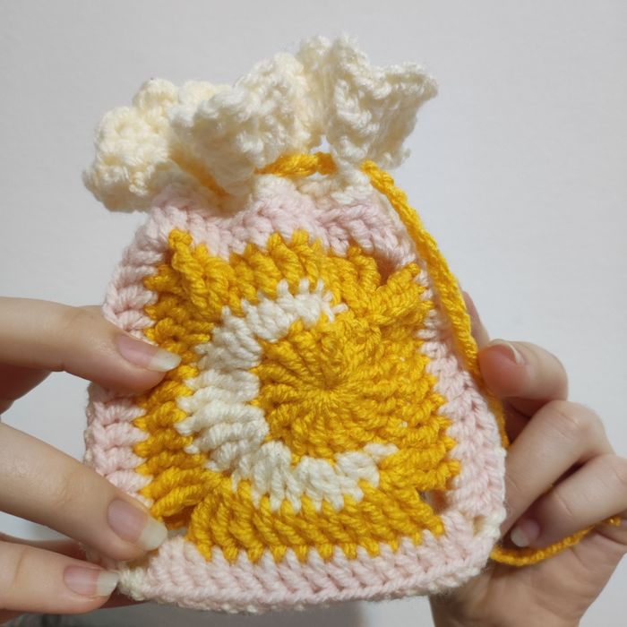 Forme croșetate de diferite dimensiuni