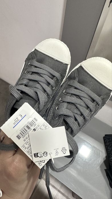 Zara детски кецове 24н