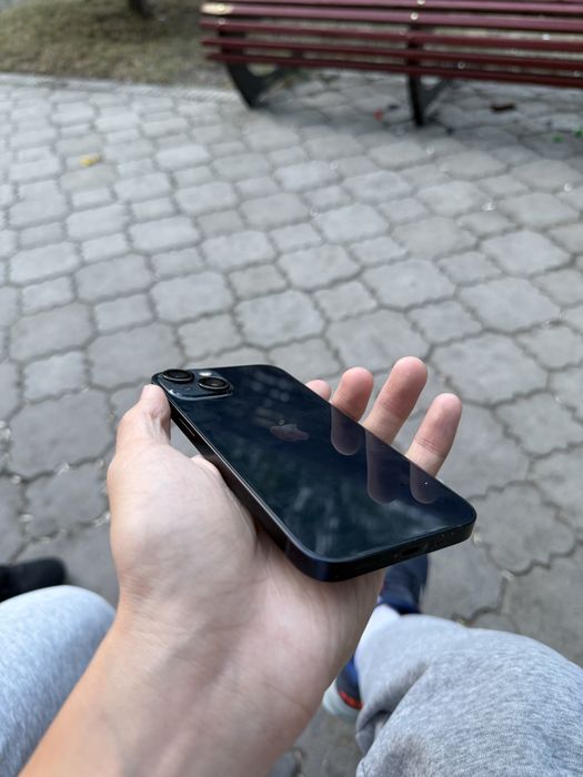 iPhone 13 blue 128 gb