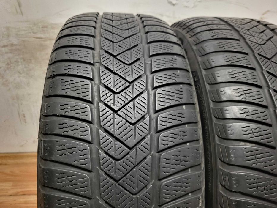 245/45/18 Pirelli DOT22 / зимни гуми