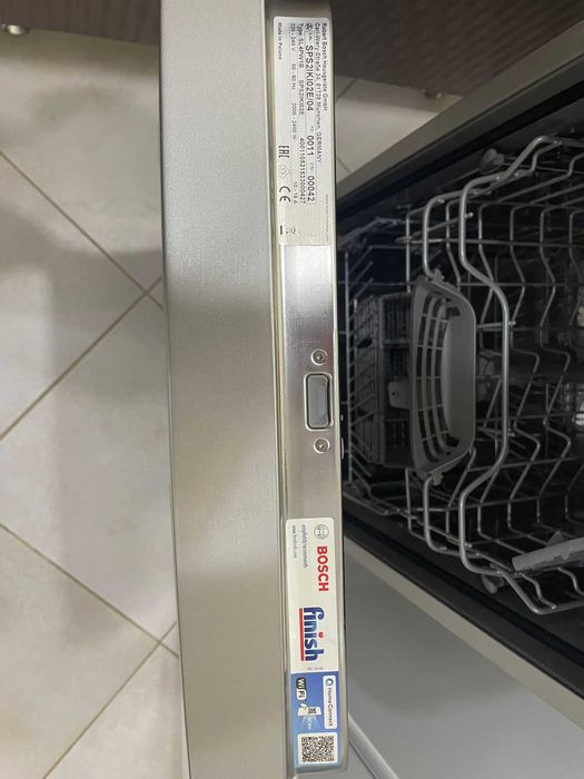Продам посудомоечную машину BOSCH