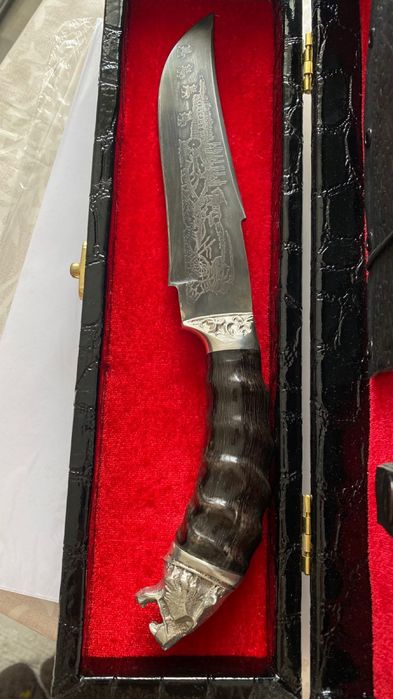 Продам нож новый