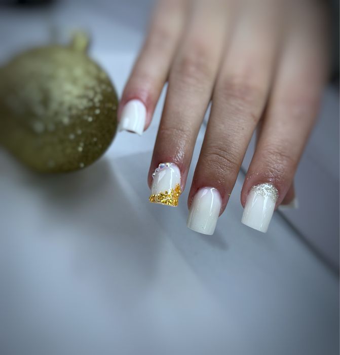 Unghii cu gel , Targu -Jiu