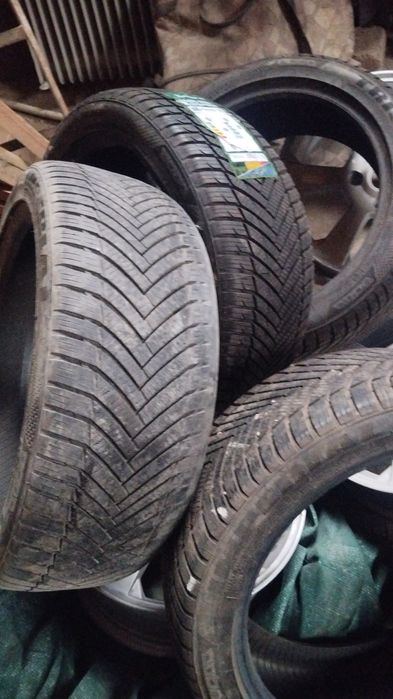 Srocna sotiladi diska balon