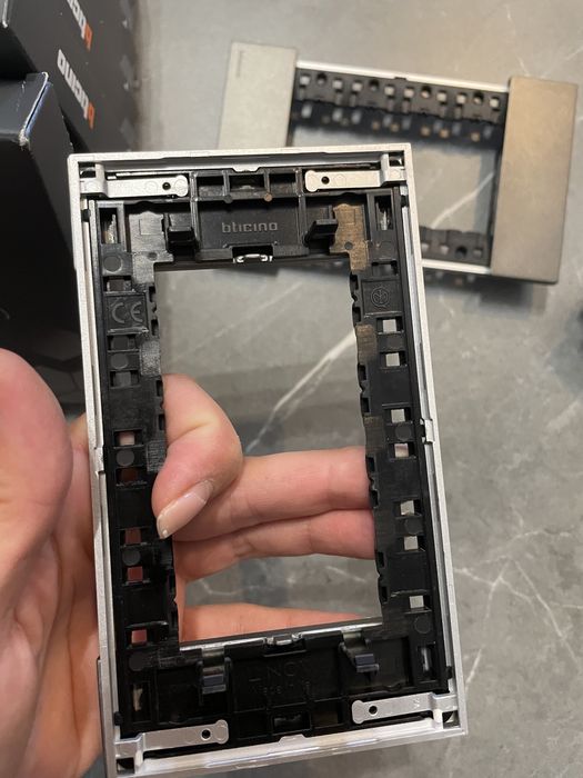 Рамка за ключове  3 мод Bticino living now серия