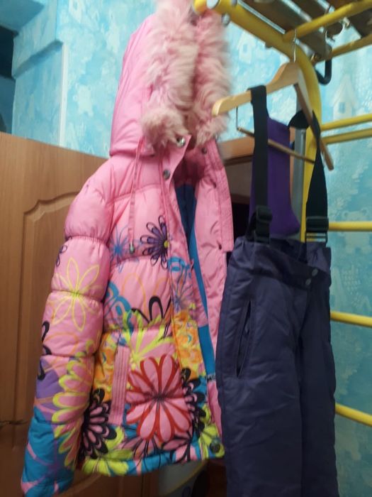 Зимний комплект одежды для девочки