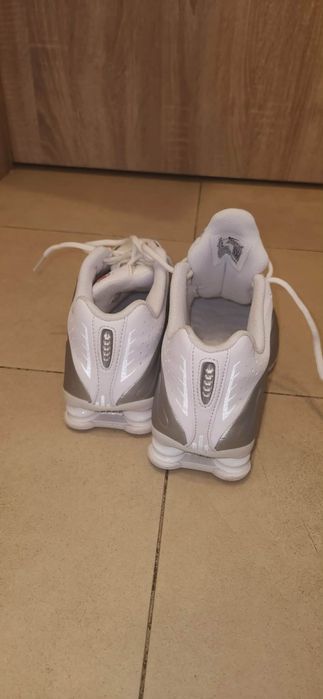 Nike shox noi nr 40