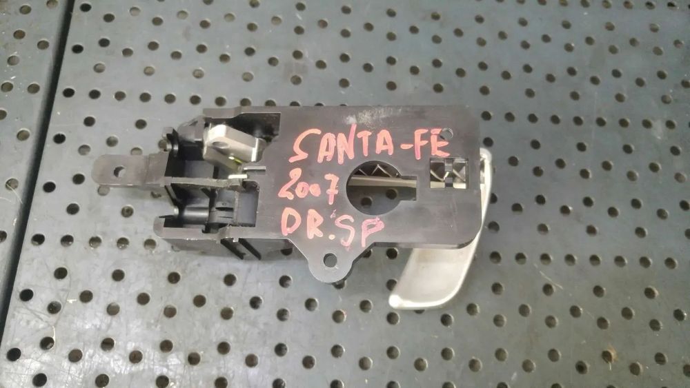 Maner interior dreapta spate hyundai santa fe 2 cm 82623cm000