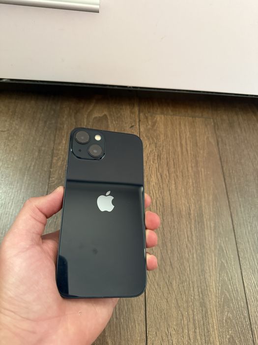 Iphone 13 128GB Midnight + подарък калъф
