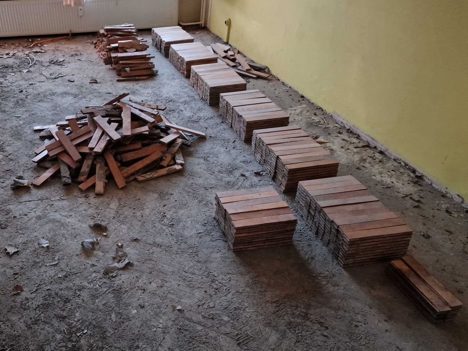 Запазен естествен паркет