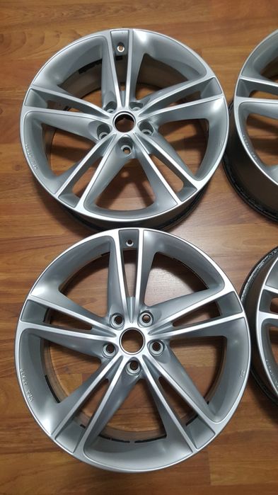 JanteRenaultKadjarKoleosAustralArkanaBigsterNissanQashqaiXTrail5X114.3