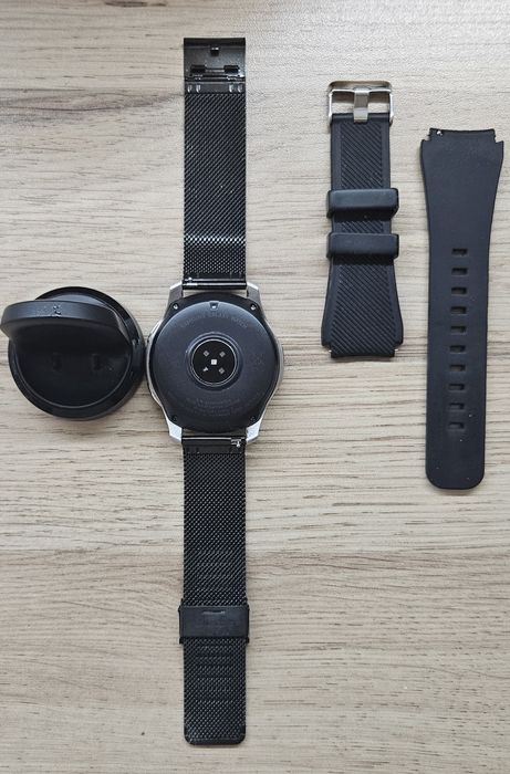 Смарт часовник samsung galaxy 46mm