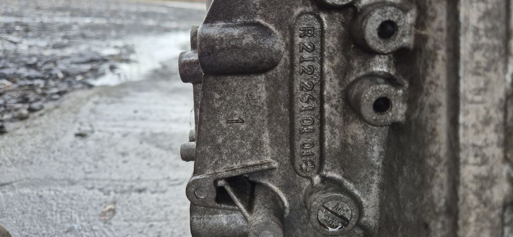 Cutie viteze mercedes w204 euro 5