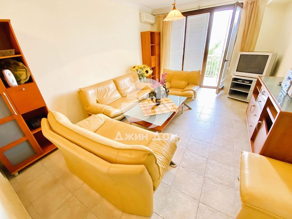 Продава се Двустаен апартамент в Свети Влас - 60 кв.м за 1233 €/кв.м - Снимка #1