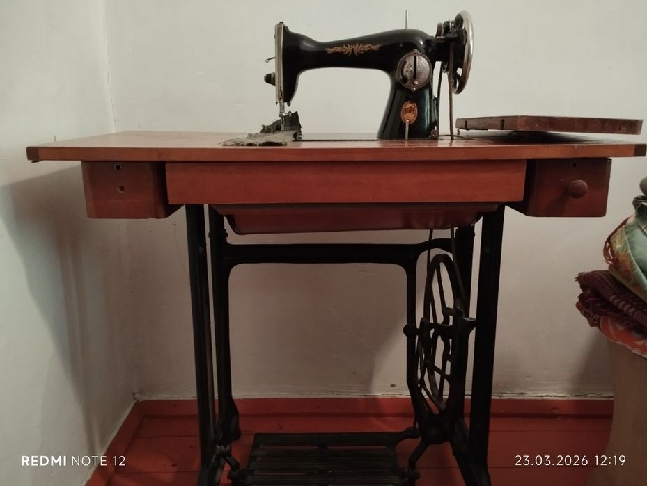 ПМЗ Швейная машинка