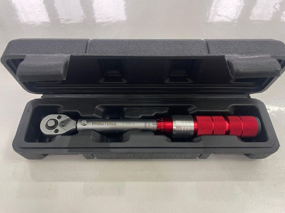 динамометрический ключ