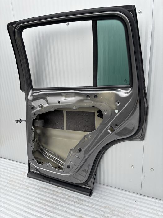 Usa dr spate vw Tiguan 5N Facelift cod de culoare LD7R 2012-2015