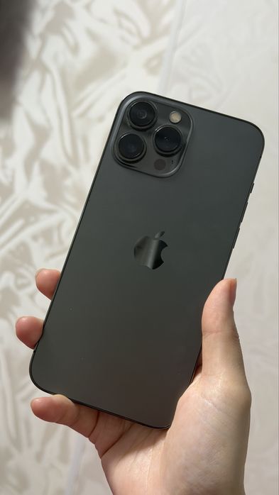 Продам Iphone 13 Pro Max