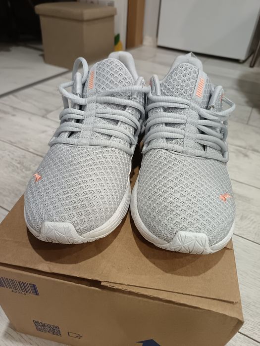 Дамски маратонки Puma сиви