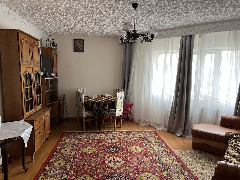 Apartament 3 camere, 70mp