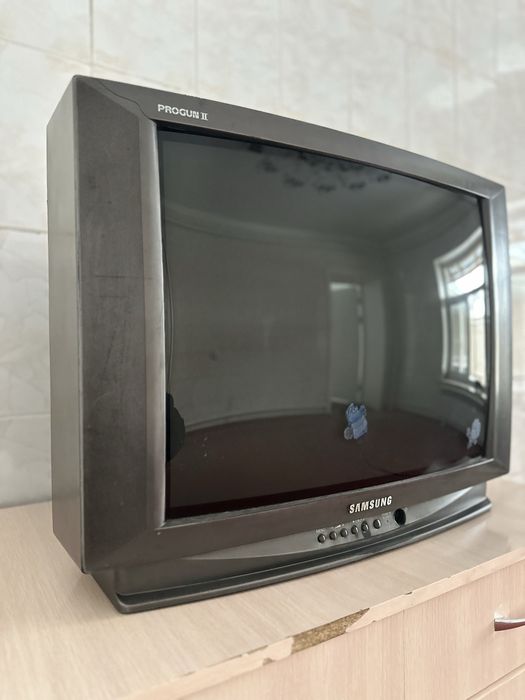 Телевизор работает полностью