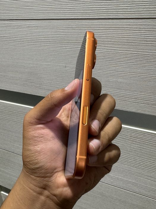 IPHONE 17 PRO Orange