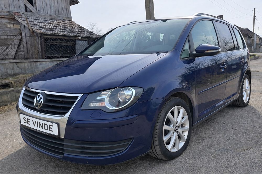 VOLKSWAGEN Touran 2010 — imagine 2