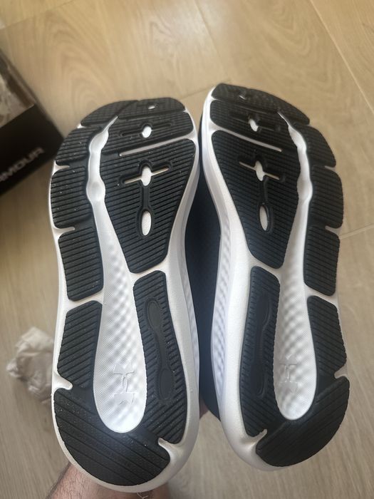 Under Armour размер 45