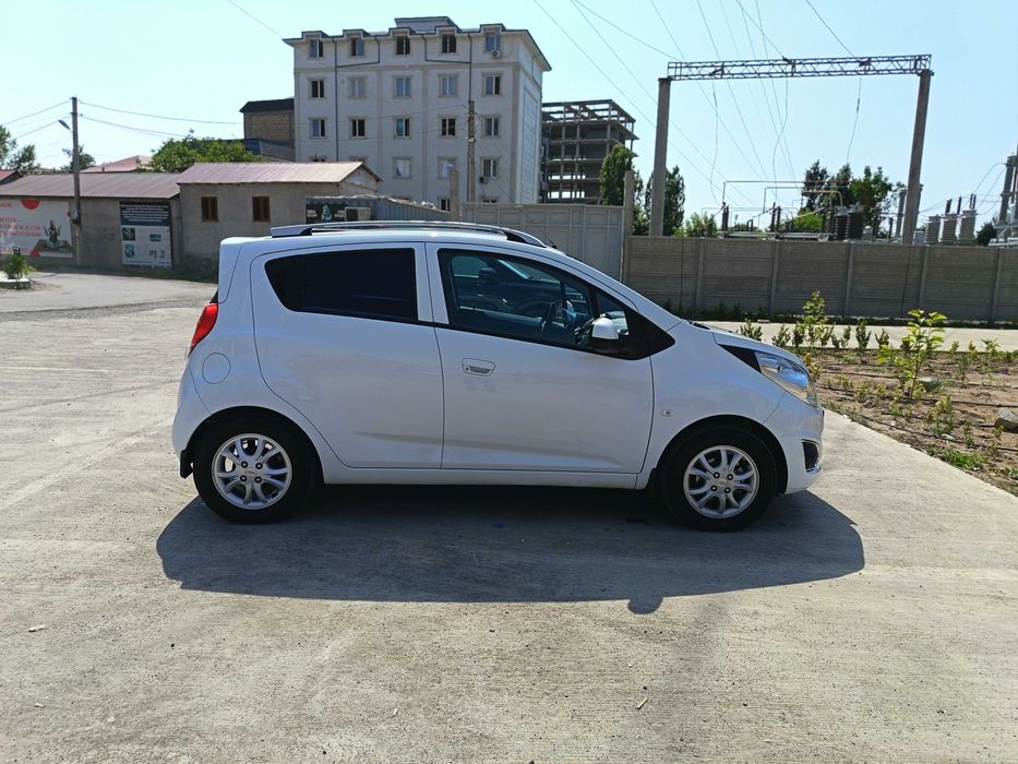 Chevrolet  Spark