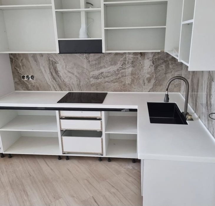 Искусственый камень столешки